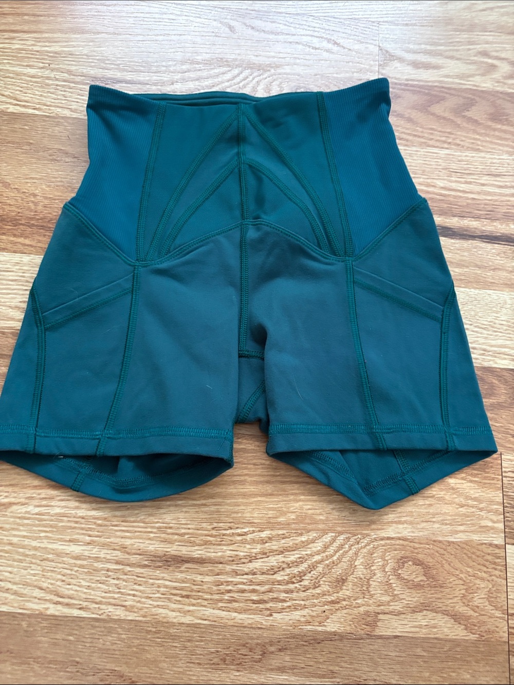 Lululemon original 🫶High-Waist Teal Women’s Active Shorts